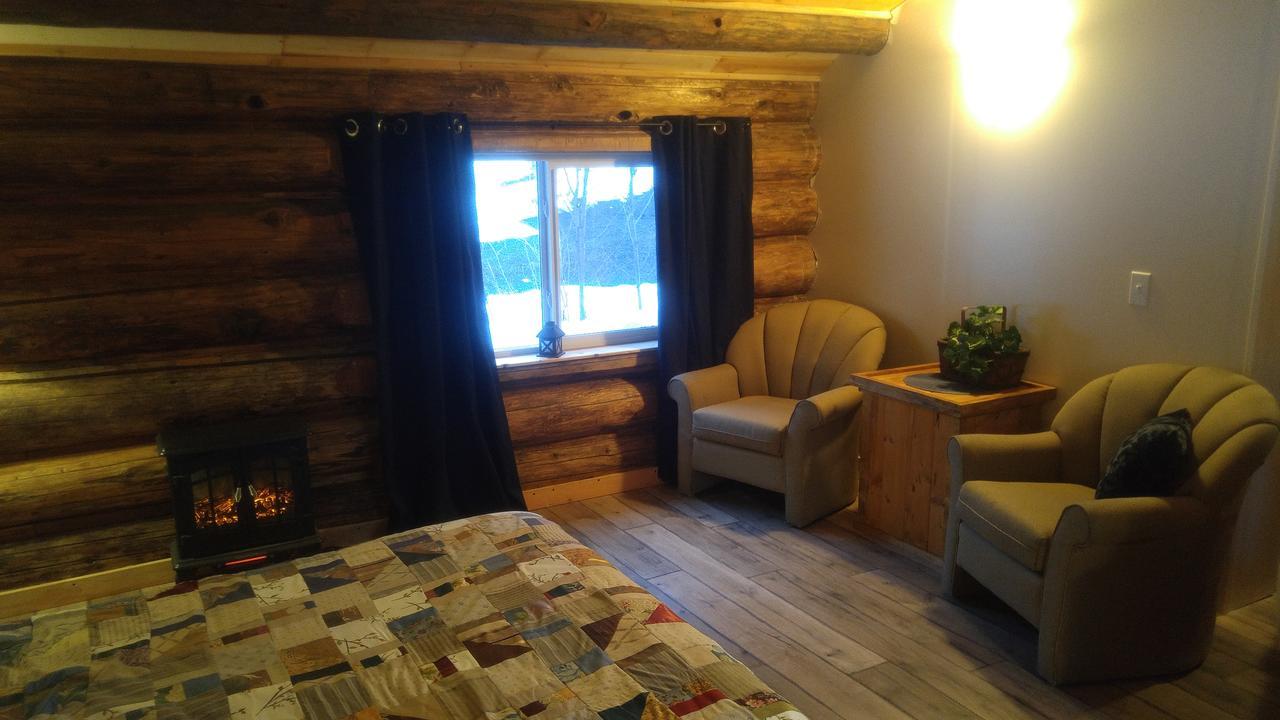 Willa Wolfwood Guest Ranch Clearwater Zewnętrze zdjęcie